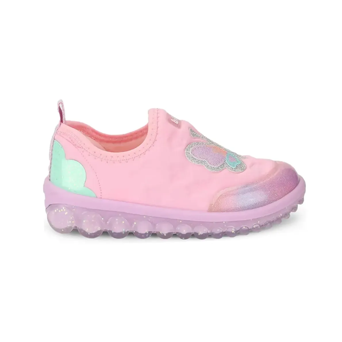 Tênis infantil rosa com detalhes de borboletas multicoloridas e sola com bolhas
